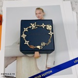 新品上架配全套高檔包裝：盒子+證書+禮品袋+布袋+發票+卡片等驢家 Lv 手鍊亞