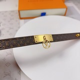 中古LV老花皮拆包飾品手镯，夏日搭配利器，lv的老花花紋真的是永恒的經典，經久不