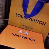 LOUIS VUITTON橫掃時尚界，走秀款 街拍 經典元素獨特見解，高端精緻。