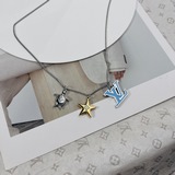 新品上架 配全套高檔包裝：盒子+證書+禮品袋+布袋+發票+卡片等路易威登 202
