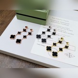 vca梵克雅寶三花四葉草耳釘  兩個1.0cm四葉草和一個1.5cm四葉草相連