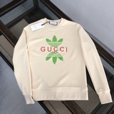 adidas x Gucci聯名系列，承載着時裝經典的亮點。符合當今的潮流趨勢,