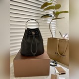 折疊禮盒BURBERRY（原單貨）巴寶莉專櫃新款水桶包實用耐久的 Canvas