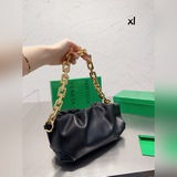 配盒size：28 13cmthe chain pouch葆蝶家！！b