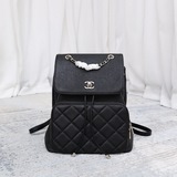 new new newchanel 最新款雙肩包搶先上市 淺金色金屬搭進口細顆