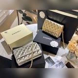 官網外箱+折疊禮盒香奈兒CHANEL Woc發财包 今年香奈兒真的美爆了，一