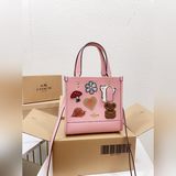 禮盒包裝Coach 蔻馳 Ss22 Field tote 購物袋.原版皮.這是