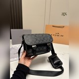 (折疊盒)size：20×15COACH 蔻馳新款二合一郵差包經典又好用