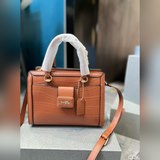 配折疊盒子 蔻馳COACH 1 12月新品，Coach 蔻馳 12月Grace 