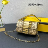 fendi /versace聯名款合作款閃亮登場！雲朵牛皮手感柔軟、皮質細膩！蓋