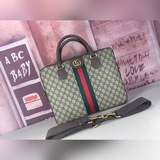 （公文包）專櫃品質，頂級原版，實物實拍！款号574793啡色/紅綠帶尺寸：寬36