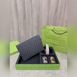 高端禮盒包裝手提袋送男友必備品 實在太高級啦gucci 手包皮帶 高版本！腰