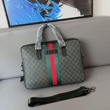 gucci 古奇gg印花公文包 男士休閑手提包電腦包 采用精湛鑲嵌細工，經典百