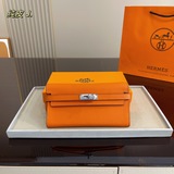 禮盒包裝   愛馬仕 hermes kelly        這個改造錢包豬