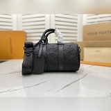 【獨家實拍m20900黑壓花】keepall 系列的迷你版本再現新意。tauri