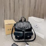 Prada / 普拉達 22新品高級雙肩 Logo五金原版一比一品質 内置隔層 