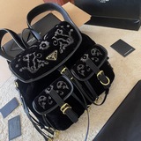 Prada / 普拉達 23新品高級雙肩 Logo五金原版一比一品質 内置隔層 