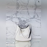 PRADA 腋下包 網紅 腋下包 PRADA永恒經典 真正原版複刻 輕便時尚  