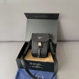PRADA 普拉達Re-Nylon 尼龍布手機包 翻蓋單肩包 男女通用斜挎包 