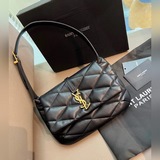 折疊禮盒包裝ysl 聖羅蘭 腋下包 專櫃品質、小牛皮打造 腋下背單肩背 上身效