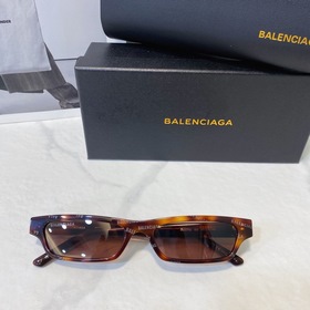 BALENCIAGABB0075 尺寸：55-16-140