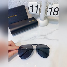 BALENCIAGABB0244 尺寸：62-12-145