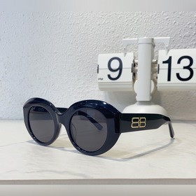 BALENCIAGA巴黎*世家  型號：BB0235S 尺寸：52口24-145