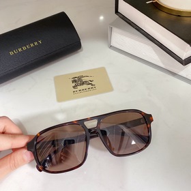 BURBERRY  型號：BE4320 尺寸：58口17-145