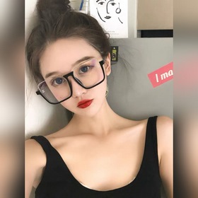 CHANEL CH4290爆款到貨超級好看的方框，金屬闆材半框發揮的淋漓盡緻.