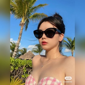沒有人會不喜歡小愛心墨鏡