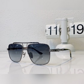 CHROME HEARTS  型號：PUSHIN ROD II 尺寸：57口18