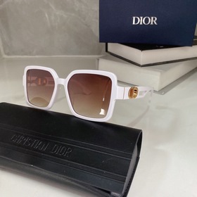 DIOR9059 尺寸：57-17-145