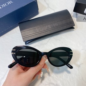 DIOR Diorsignafure B3U  尺寸：54口20-145