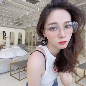 素顔平光鏡框凹造型單品推薦2023大吊墜新款 GG1032S流蘇耳墜  時髦首