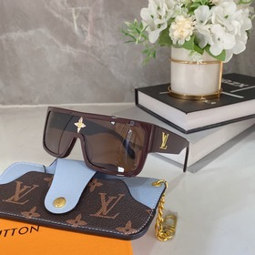 LOUIS VUITTON  型號：Z1319U 尺寸：51口24-145