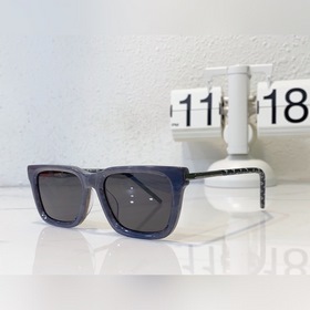 LOUIS VUITTON  型號：Z1834E  尺寸：54口19-145
