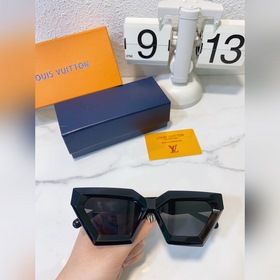 LOUIS VUITTON  型號：Z1746U  尺寸：55口15-145