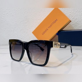 LOUI* VUITTON* Z1735E 尺寸：64-18-145