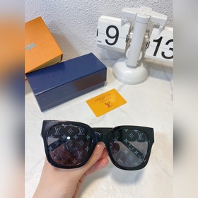 LOUIS VUITTON 時尚走秀款  型號：Z1605E  尺寸：55 21