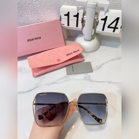 MiuMiu  型號 SMU49W  尺寸：69-17-125。