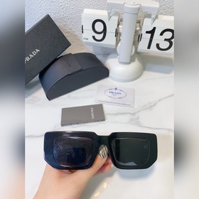 PRADA SPR11ZS 尺寸：52-18-145PRADA 超強立體感