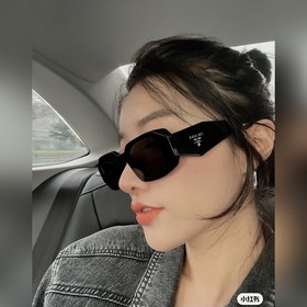 PRADA SPR17WS 火爆上臉圖