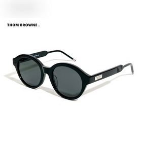 THOM BROWNE. TBS717官網