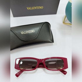 VALENTINO 華倫天奴 2023新款，全新設想，潮酷上市 當代诠釋品牌攜永